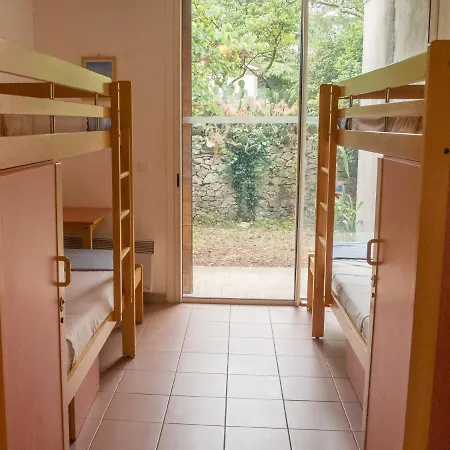 Hostel Hi Nîmes